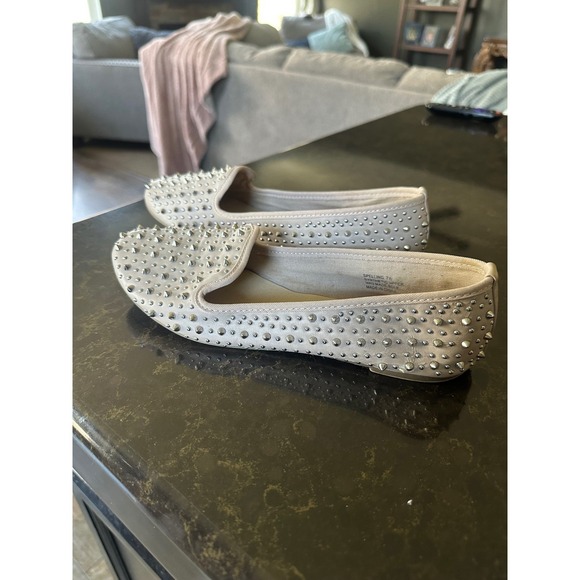 Zigi Soho Studded Smoking Loafers Nude Beige Silver Spiked Flats Shoes - Picture 5 of 7